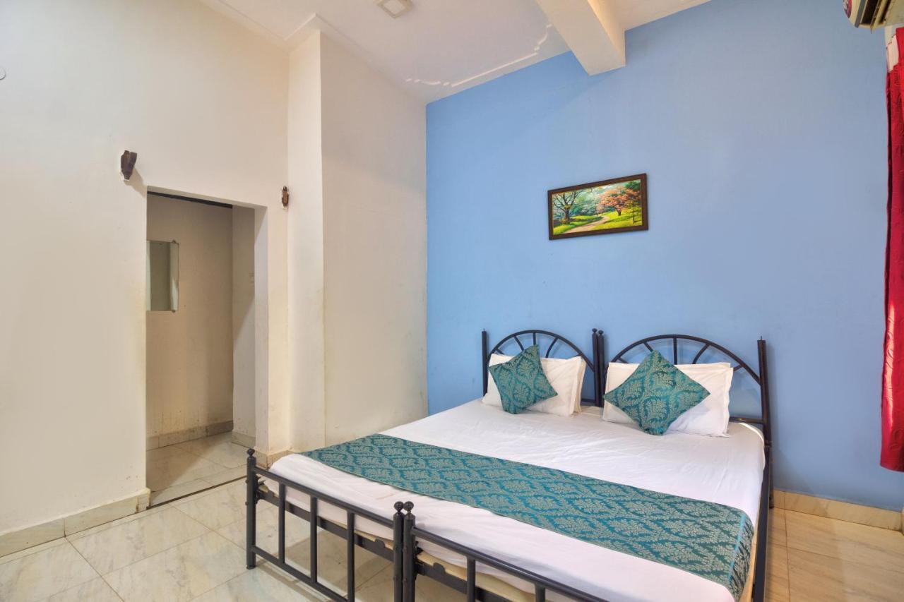 Hotel Walking 2 Beach Calangute Luaran gambar